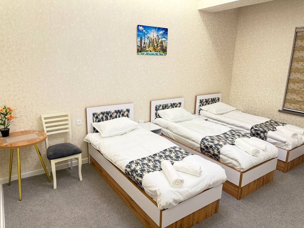 Hotel Bekh Triple Room