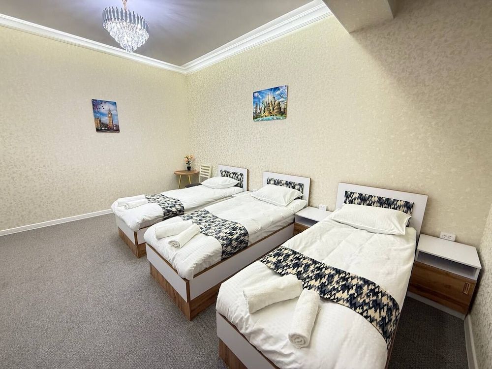 Hotel Bekh Triple Room 8