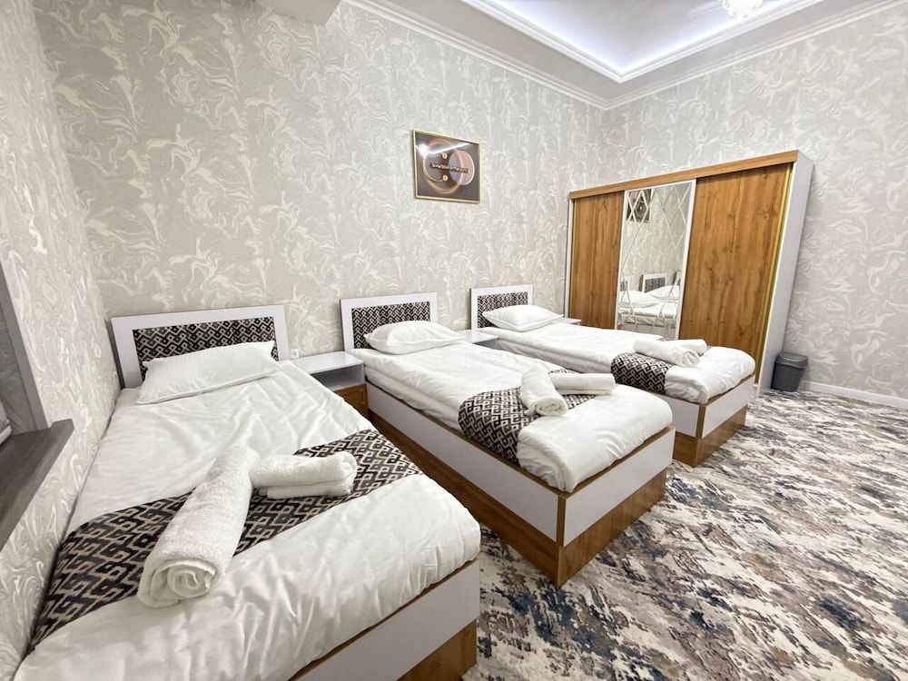 Hotel Bekh Triple Room 2