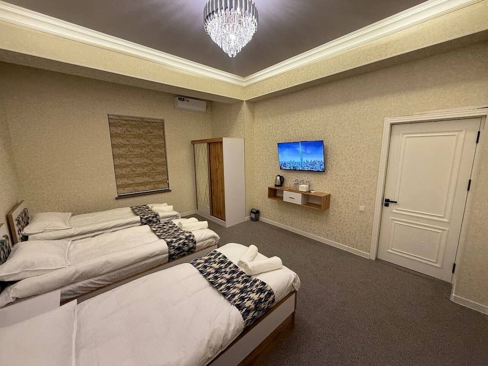 Hotel Bekh Triple Room 6