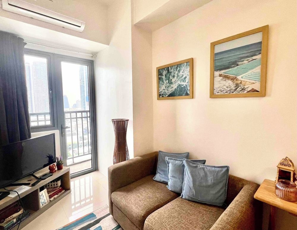 Ortigas  Business District Residences Apartment, Balcony, City View 19