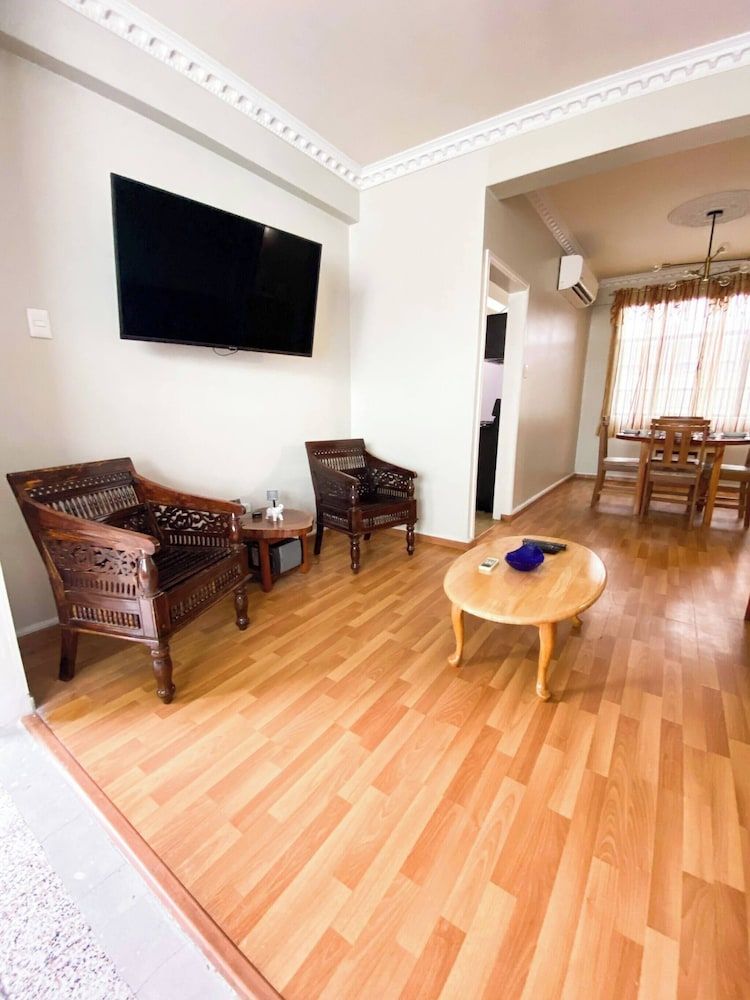 Stylish 1-bed Opposite Queens Park Savannah Apartment, 1 Bedroom, Smoking 13