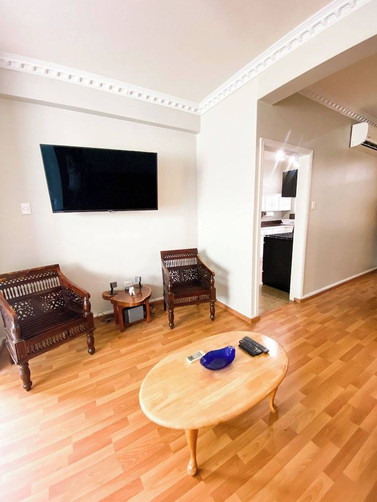 Stylish 1-bed Opposite Queens Park Savannah Apartment, 1 Bedroom, Smoking 12