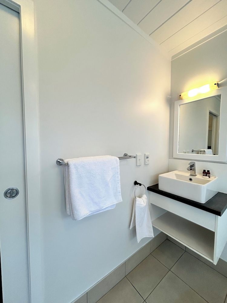 Midway Motel Rotorua Family Apartment, 2 Bedrooms 6