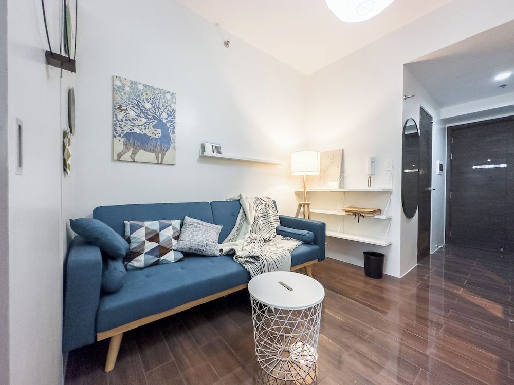 GemstoneBR II in SMDC Air Residences City Condo, 1 Queen Bed with Sofa bed, Balcony 9