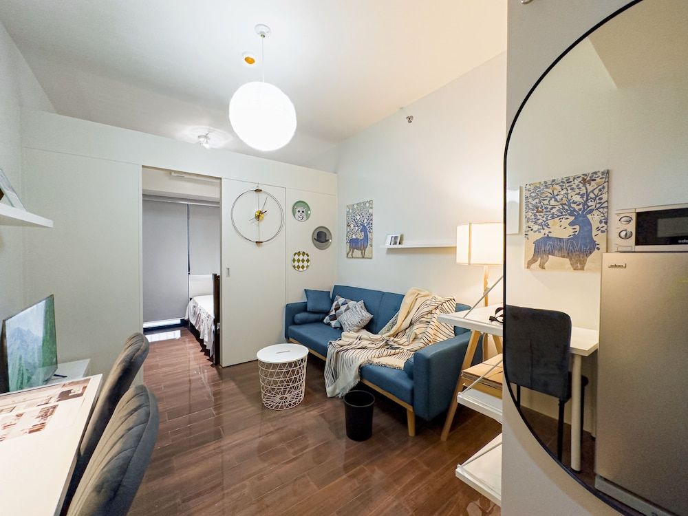 GemstoneBR II in SMDC Air Residences City Condo, 1 Queen Bed with Sofa bed, Balcony 7