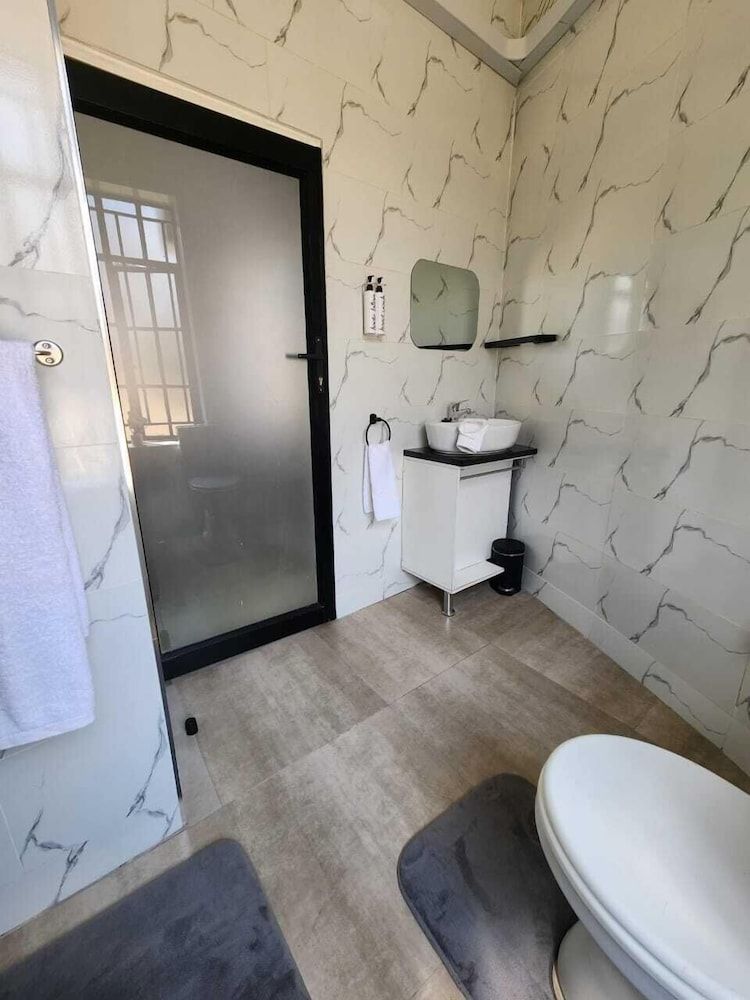 Olivoak Villa Deluxe Room, Garden View 3