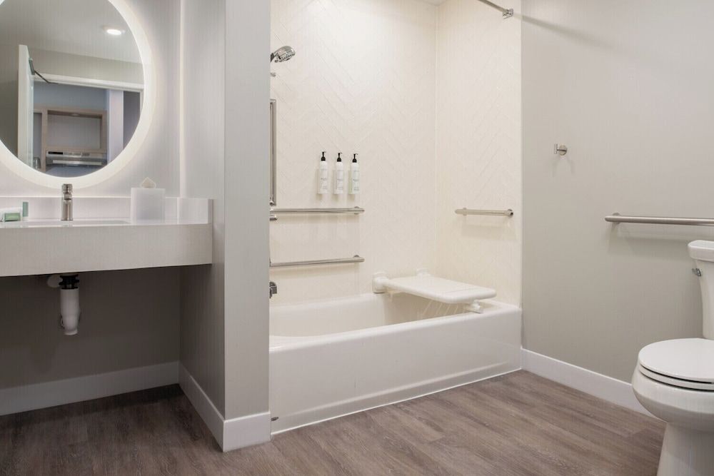 Towneplace Suites by Marriott Kernersville Suite, 1 Bedroom (Mobility/Hearing Accessible, Tub)