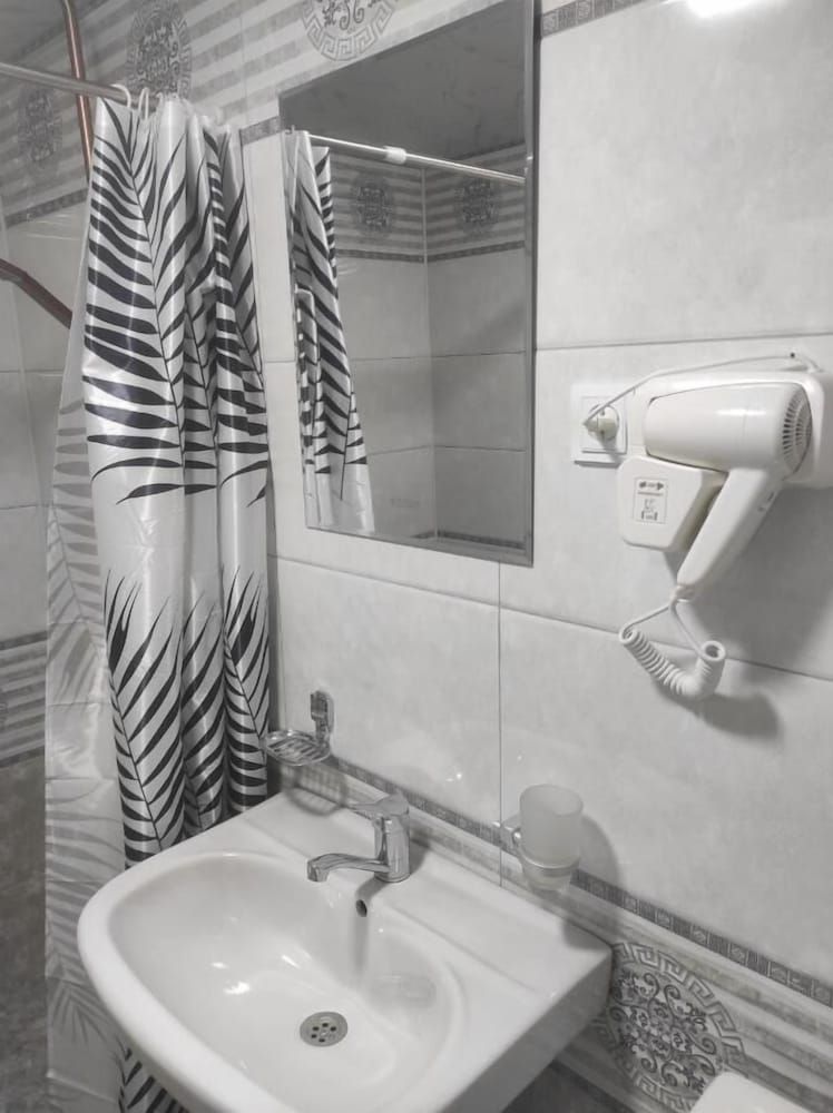 Old Street Khiva Standard Double Room 4