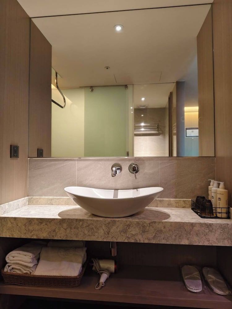 CHECK inn SELECT - Taipei NeiHu Standard Twin Room, Balcony 7