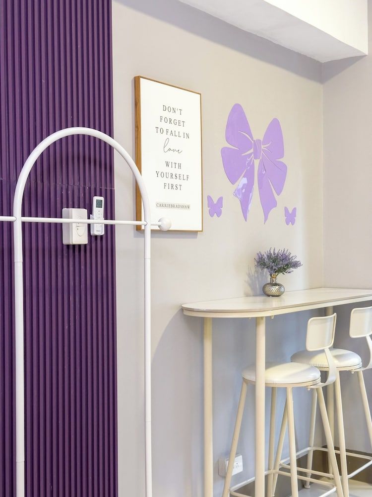 GemstoneBR in SMDC Fame Residences Romantic Condo, 1 Queen Bed with Sofa bed, Private Bathroom 8