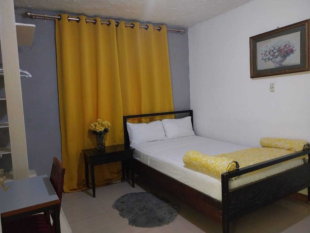 Miss. Emily Place Standard Double Room 7