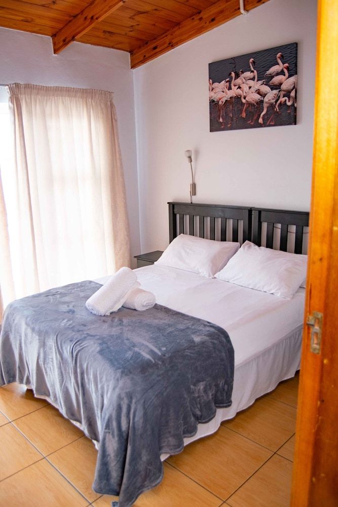 Tina Guesthouse Comfort Double Room Single Use 7