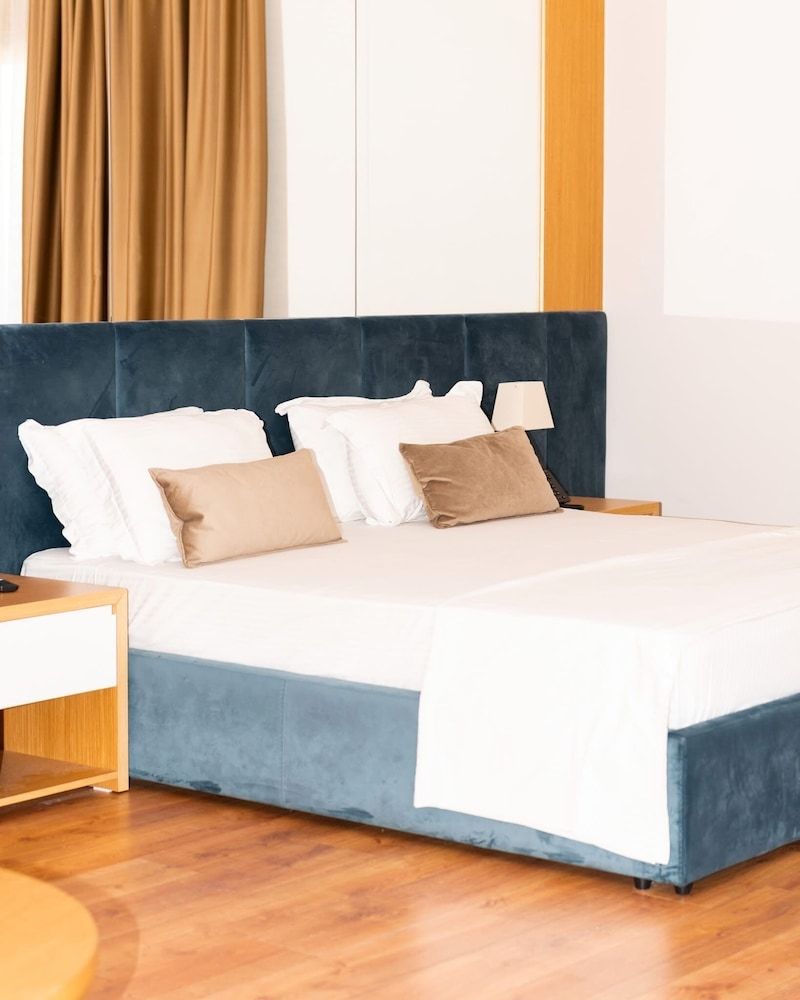 Hotel Amfora Basic Double or Twin Room 7