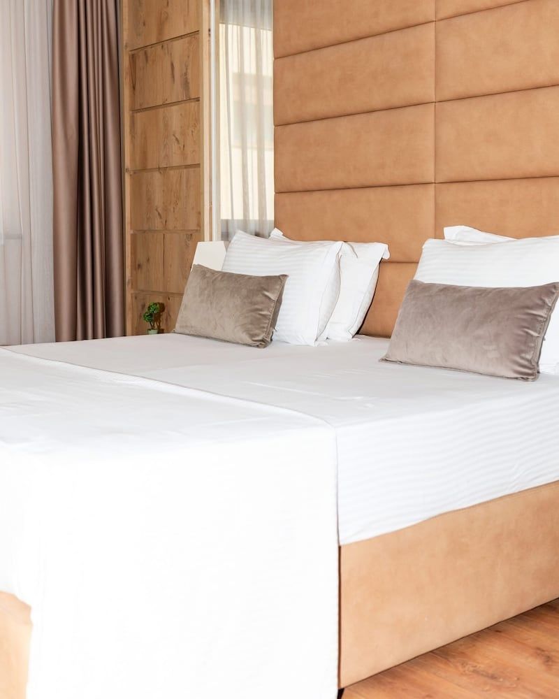 Hotel Amfora Basic Double or Twin Room 4