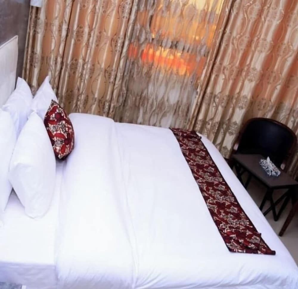 HOTEL DE SILVER BOTIQUE KiGALi Deluxe Double or Twin Room 6