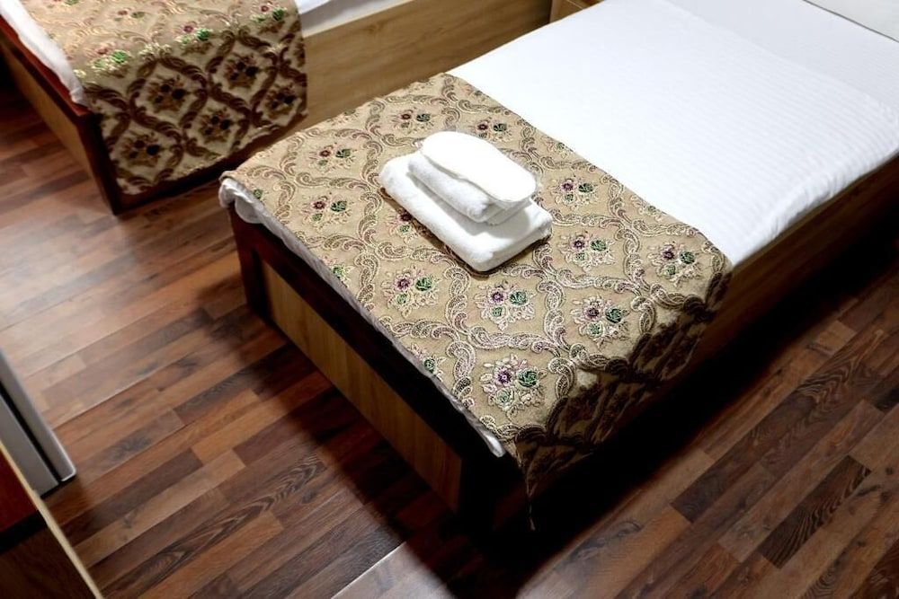 HOTEL PLAZA 777 Basic Twin Room, City View 14