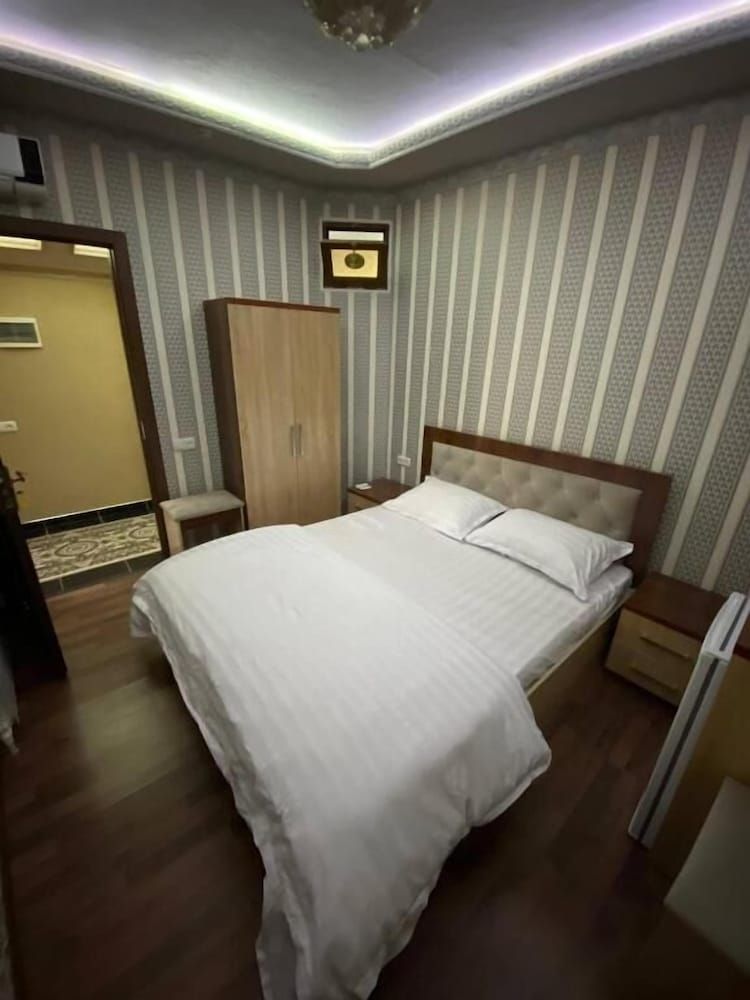 HOTEL PLAZA 777 Comfort Double Room, City View 2