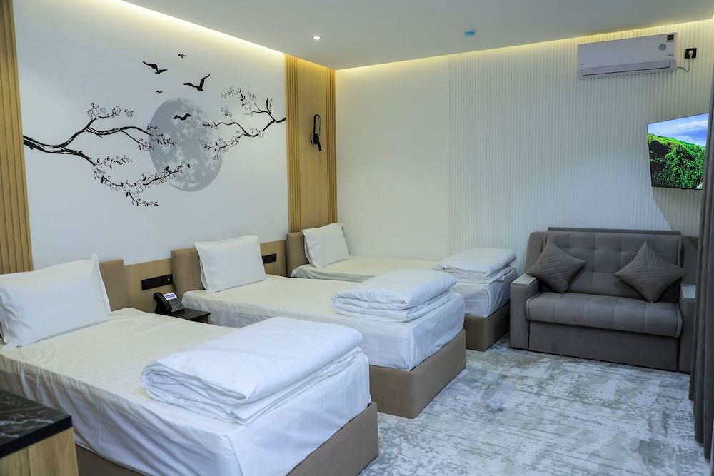 Rich Land Hotel Basic Triple Room