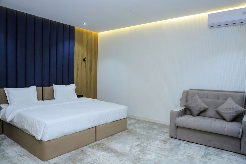 Rich Land Hotel Basic Double Room 3