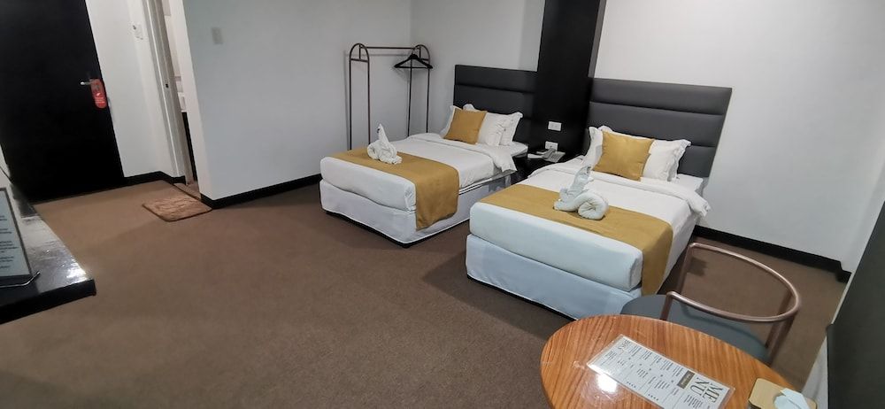 Belvilla Angeles Pampanga Near Clark International Airport Formerly Boss Hotel Deluxe Twin Room 5