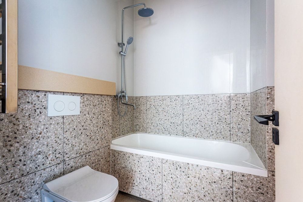 Gardens Residence Luxury Apartment, Courtyard View 5