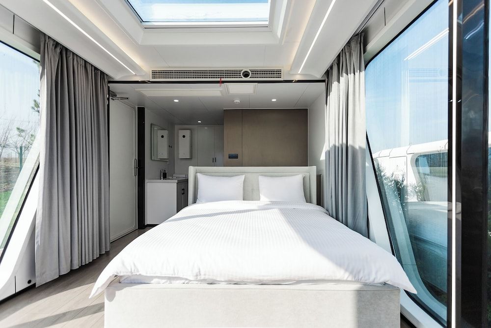 Zvezdnaya Hotel Superior Double Room, Lanai, Mountain View