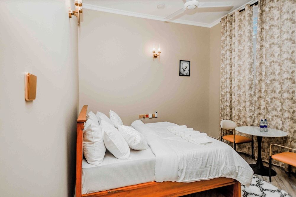 Joy Inn Hotel Deluxe Double or Twin Room, Balcony 3