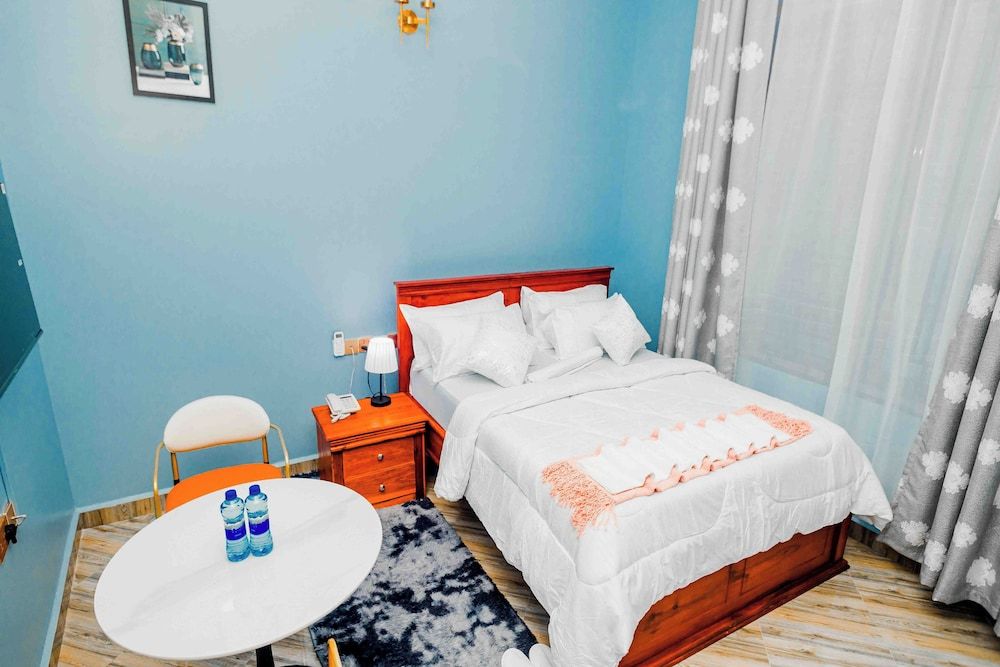 Joy Inn Hotel Comfort Double Room, Balcony, City View 13