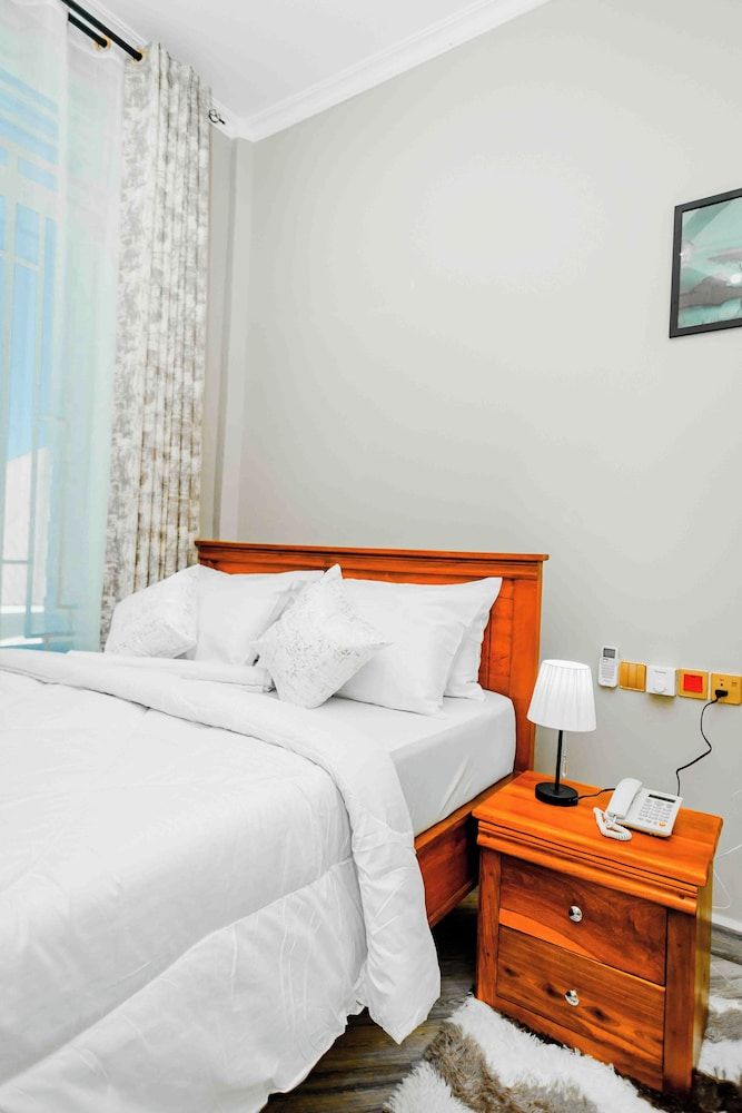 Joy Inn Hotel Deluxe Double or Twin Room, Balcony 7