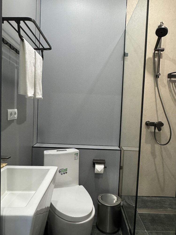 Home Inn Comfort Twin Room, Lake View 2