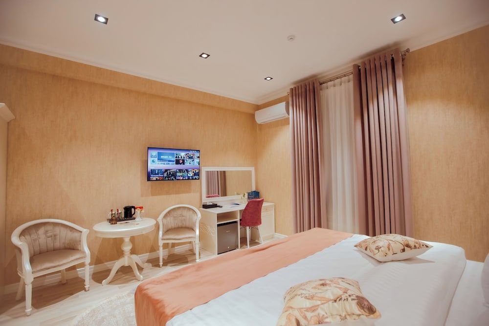 SILK ROAD EMPIRE HOTEL Double or Twin Room, City View 12