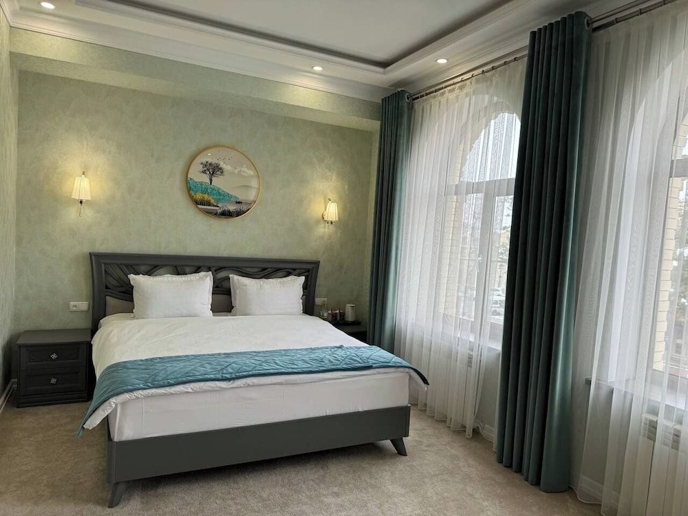 al Madina Hotel Samarkand Deluxe Single Room, City View 2