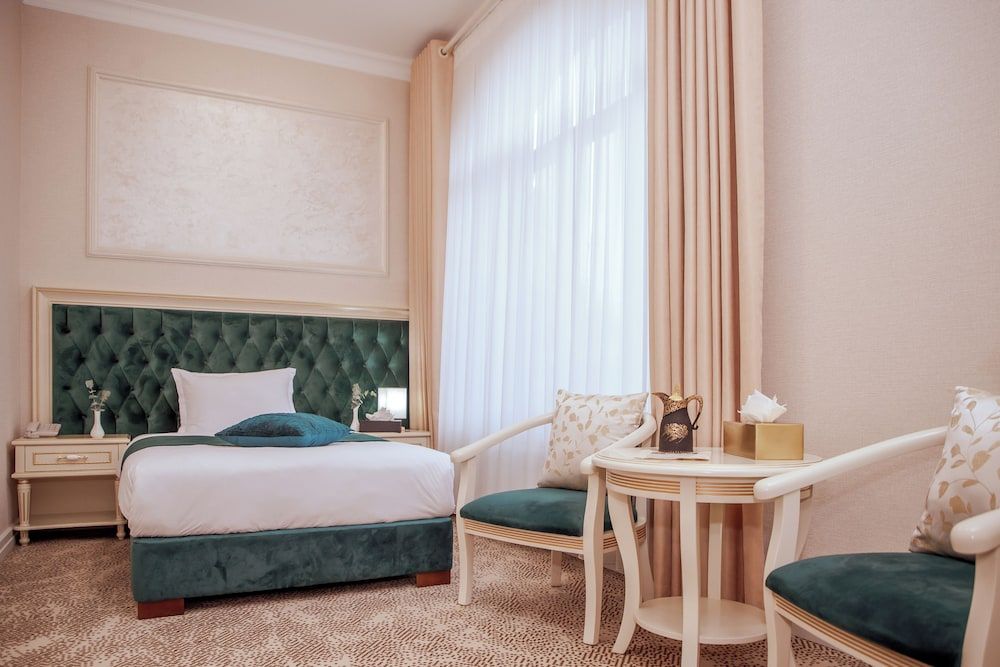 al Madina Hotel Samarkand Deluxe Single Room, City View