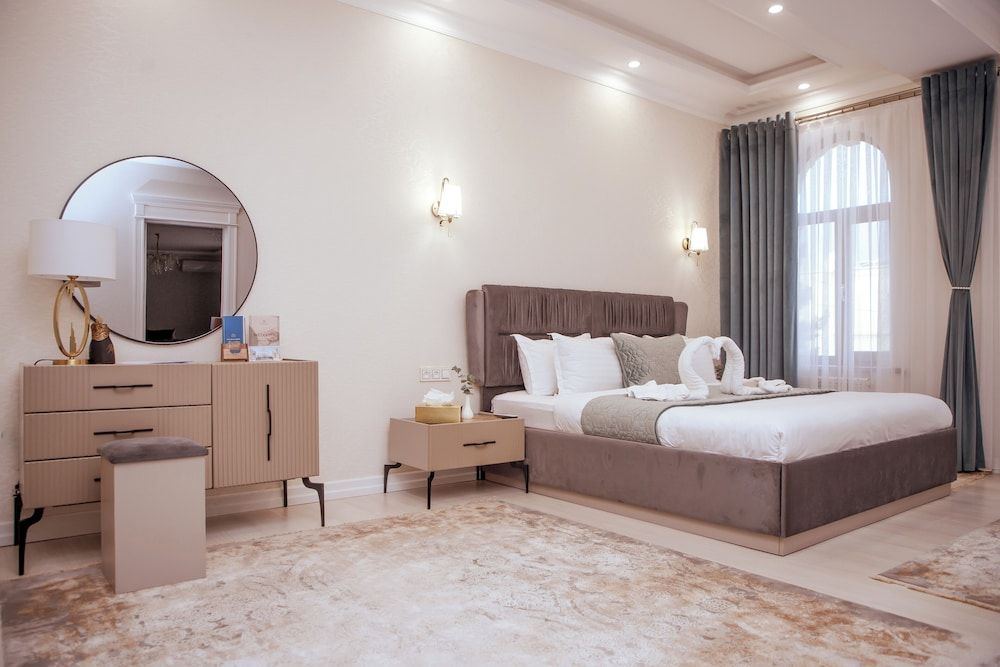 al Madina Hotel Samarkand Deluxe Double Room, Lanai, City View 5