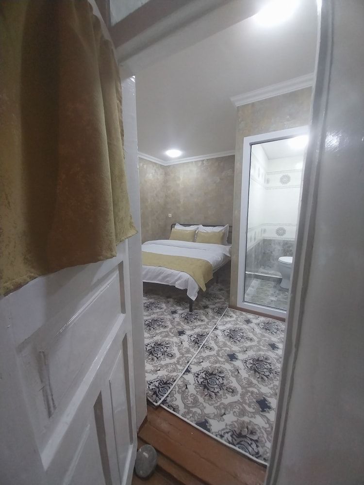 Reyhana Unique House Comfort Double Room, 1 Queen Bed, Non Smoking 3