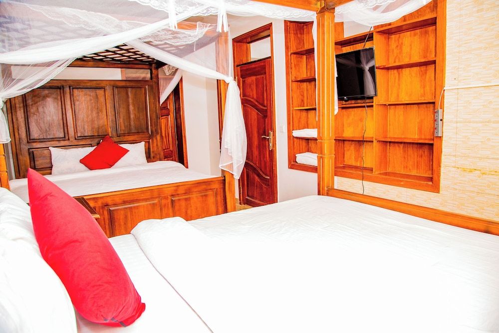 Room-the Keza Hotel and Apartment Room, 2 Bedrooms, Balcony, City View 2