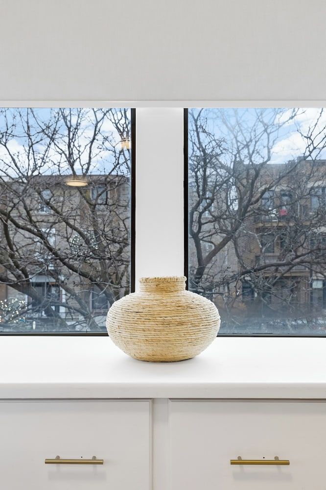 Le Mystral Deluxe Studio 18