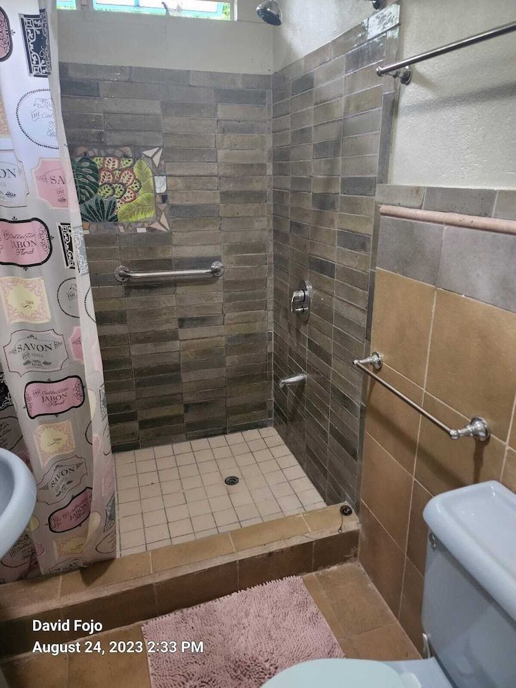 Flower Of Joy Wellness Villa Standard Apartment, 5 Bedrooms, Mountain View 2