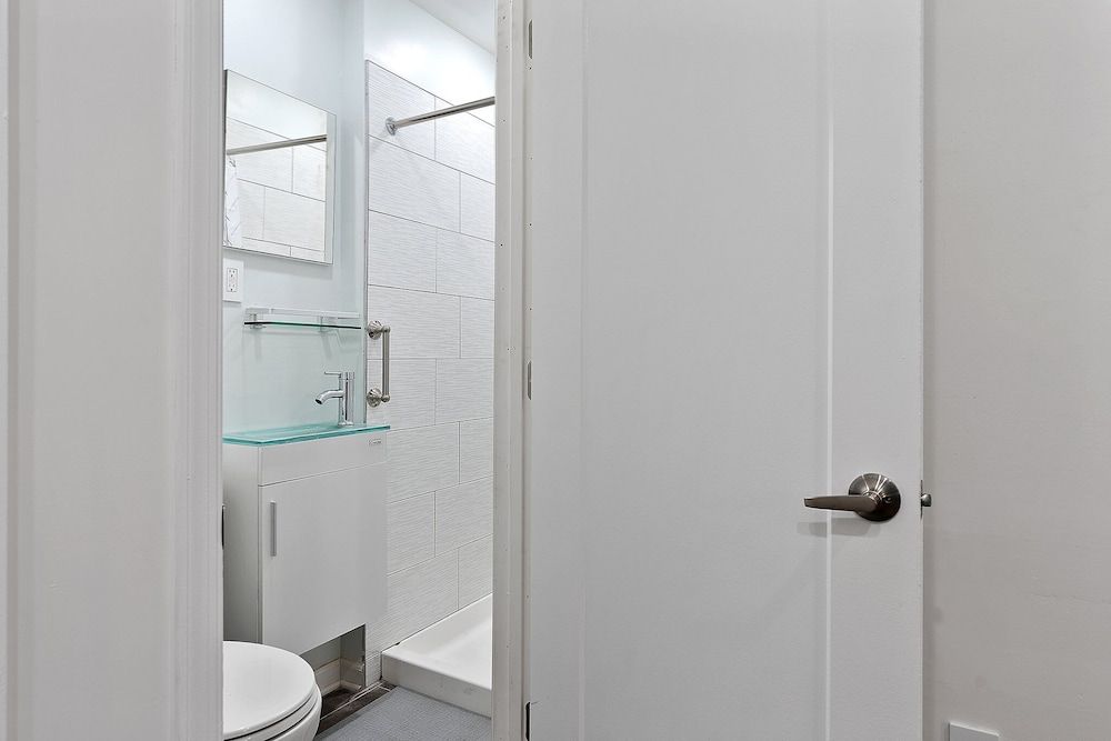 Ututu Stay West Deluxe Studio 10