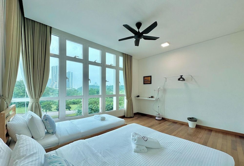 1 Medini Residence Neo by Stayrene Comfort Apartment, 3 Bedrooms, Balcony, City View 3