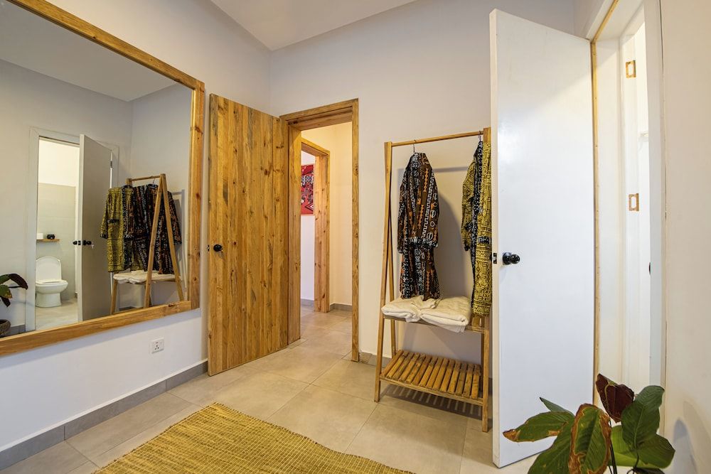 Sakwe Residence Double Room 9