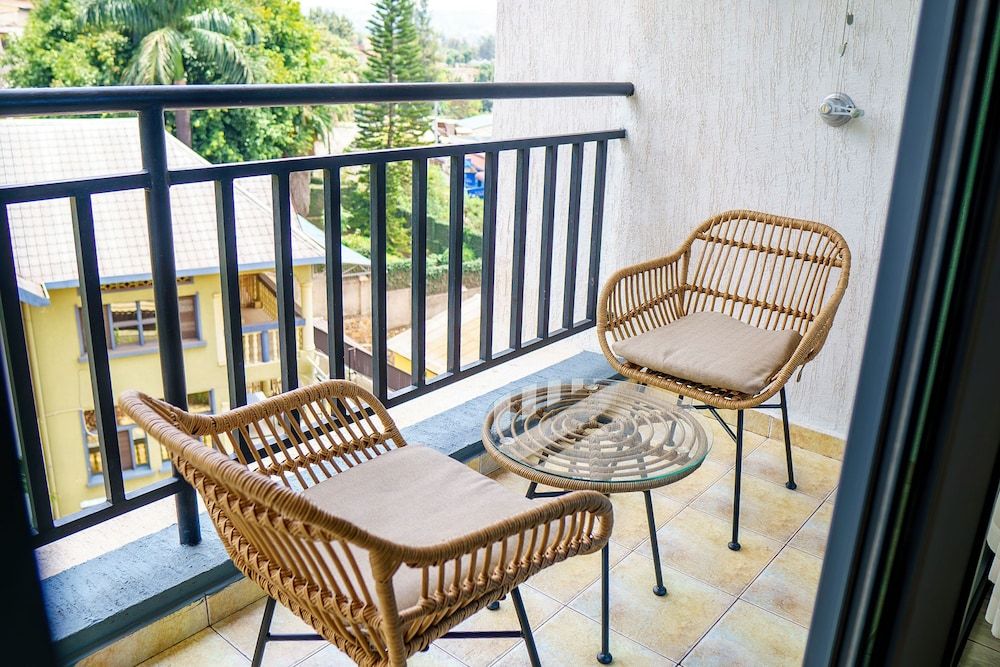 The Moon Apartments Apartment, Balcony, City View 9