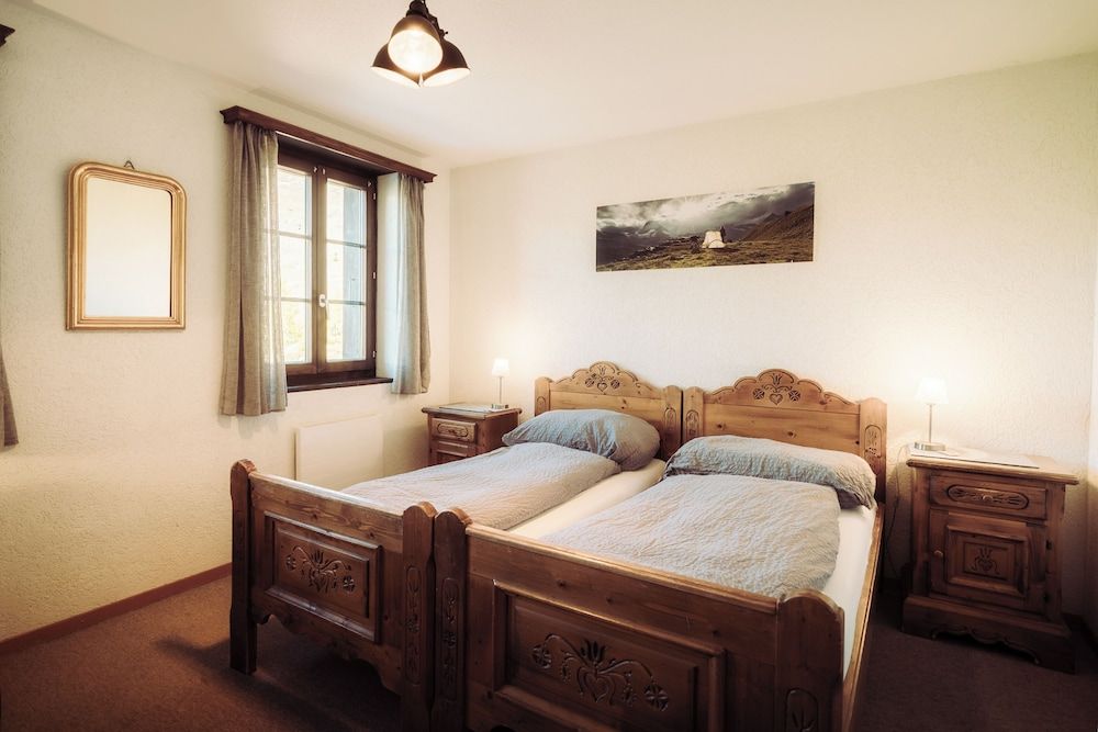 Grünsee Mountain Lodge Triple Room, Private Bathroom