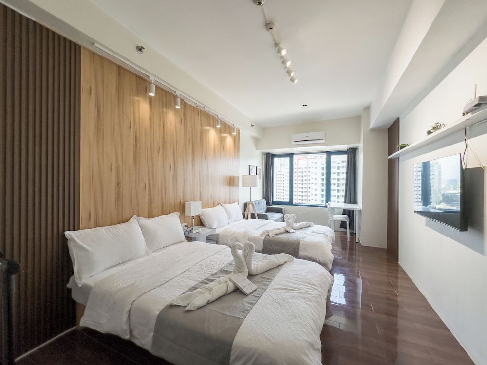 GemstoneBR in SMDC Air Residences Traditional Condo, Multiple Beds, Non Smoking, Refrigerator & Microwave 5