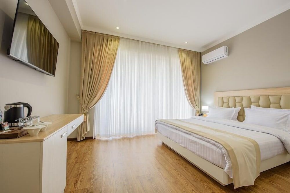 Sato Tashkent Double Room 2