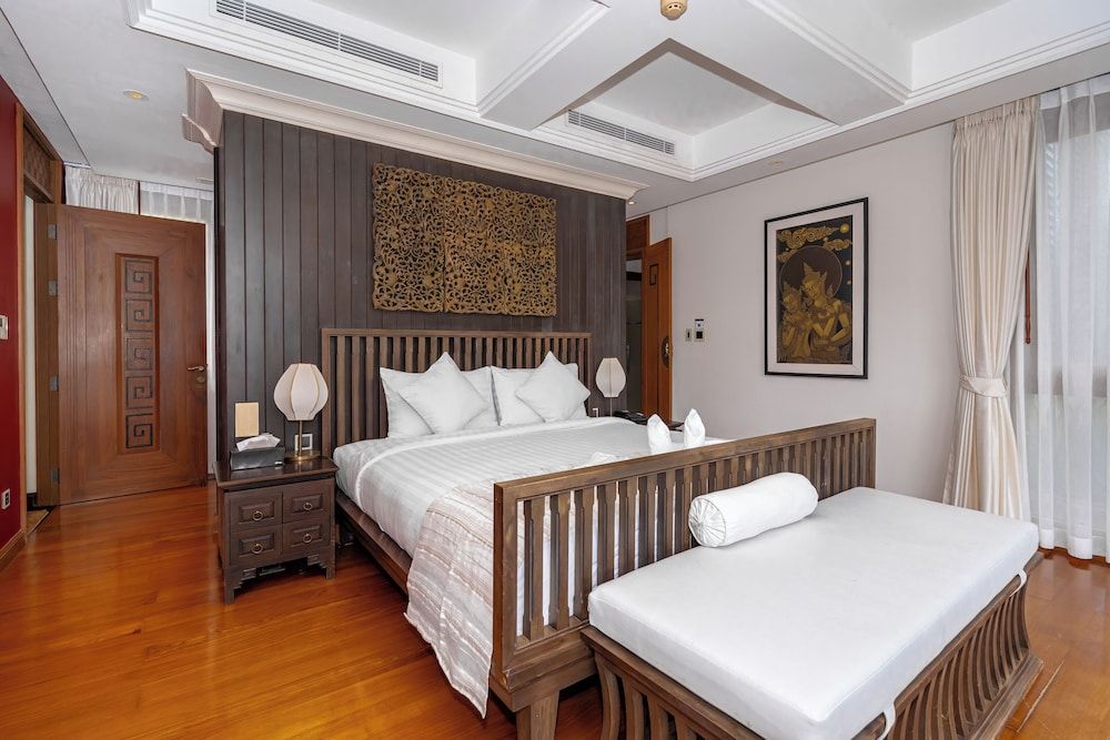 Royal Legacy Golf Villa