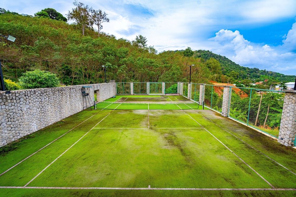 Sport court
