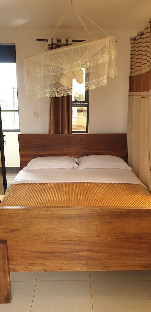 Rosa Negra Kampala Panoramic Double Room