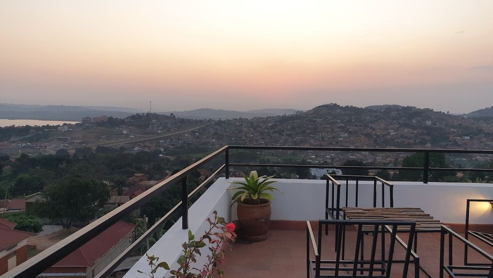 Rosa Negra Kampala Panoramic Double Room 6